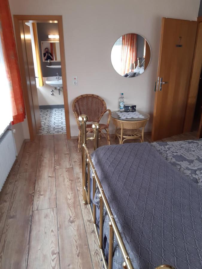Gastehaus Am Calmont Bed and Breakfast Ediger-Eller Εξωτερικό φωτογραφία